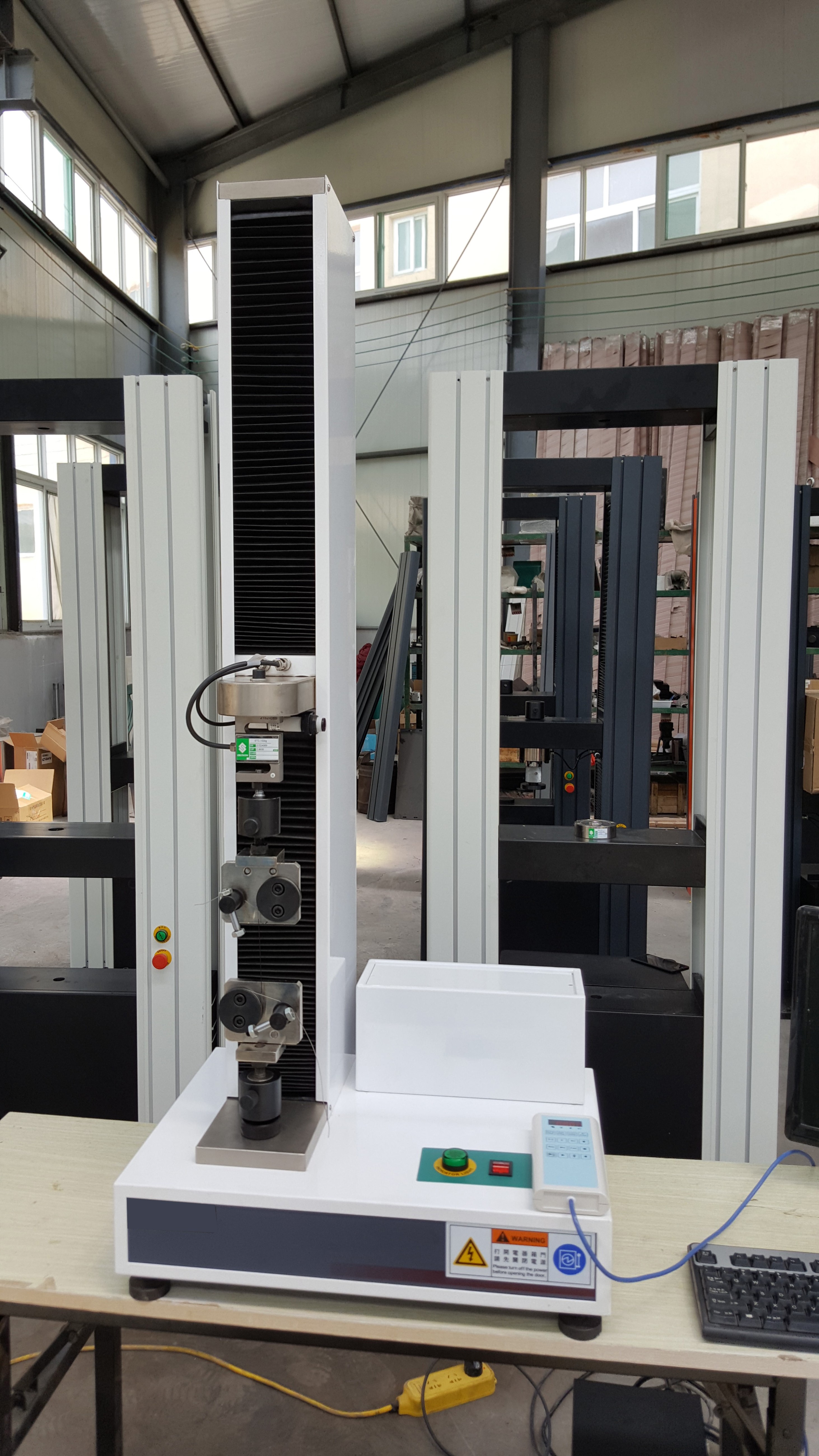 電子拉力試驗機